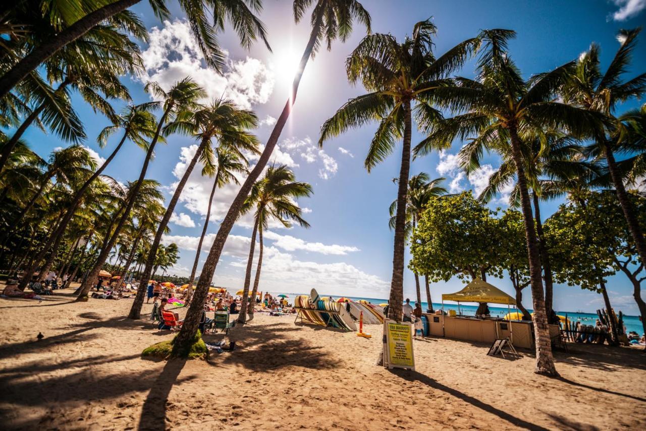 Steps To Waikiki Beach! Newly Renovated With 75" Tv Honolulu Exteriér fotografie